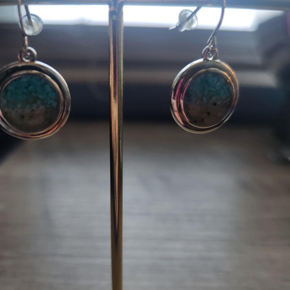 Elegant Gold and Blue Earrings